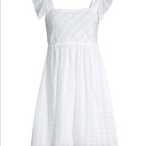 Vineyard Vines white ruffle sleeve white dress or cover up XL